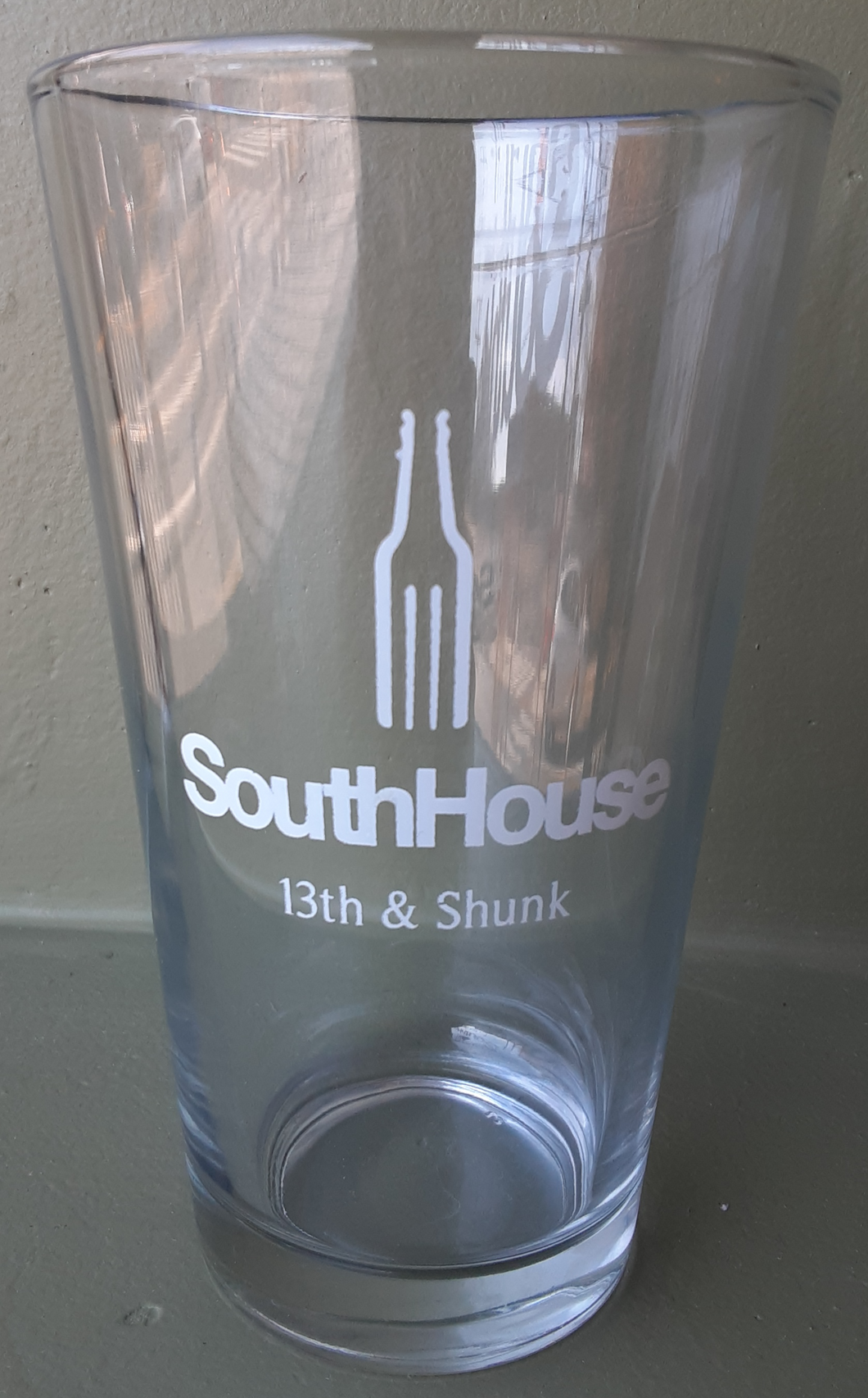 SouthHouse branded 16 ounce pint glass.